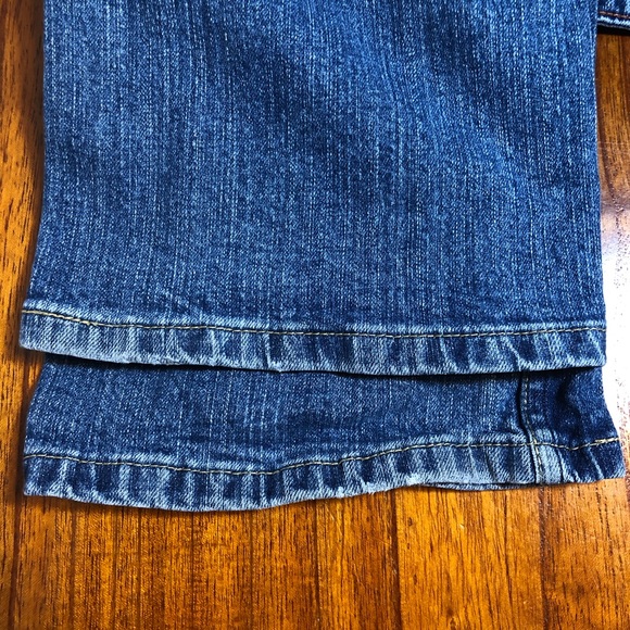 Signature by Levi’s mid rise bootcut jeans - Picture 12 of 12